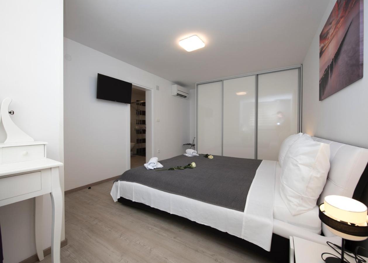 Apartment Piccolo Paradiso Сплит Екстериор снимка