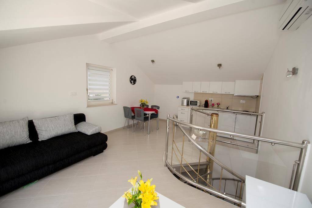 Apartment Piccolo Paradiso Сплит Екстериор снимка
